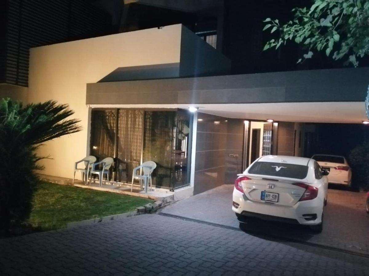 Dream Inn Guest House Islamabad Buitenkant foto